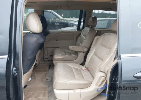 2005 Honda Odyssey Ex-L z USA, uszkodzony, nr VIN 5FNRL38765B043817